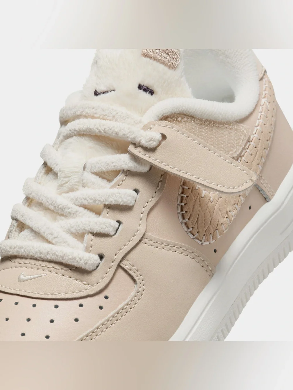 Nike Force 1 Low SE EasyOn 'Rabbit' Sneakers - Kids